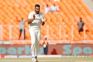 Manjrekar Lauds Ashwin’s Spell On Flat Ahmedabad Wicket